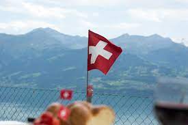 Dementsprechend sind feiertage arbeitsfreie tage, die auch arbeitsrechtlich mit einer besonderen feiertagsruhe belegt sind. 1 August Lasst Uns Den Geburtstag Der Schweiz Feiern