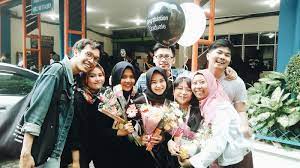 Ucapan selamat kelulusan dalam bahasa inggris 35 ide sidang skripsi lucu the primary 8 benda untuk penyambutan dijamin wisuda orang terkasih contoh cover upi pejuang. 35 Kata Kata Dan Quote Cocok Untuk Caption Setelah Sidang Skripsi Kelulusan Kuliah Mamikos Info