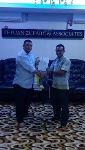 The best lawfirm in town. Pengerusi Ko Makmur En Hishamuddin Makmur Gold Official Facebook