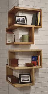 Wie Konnen Sie Richtig Eine 1 Zimmer Wohnung Einrichten Eckregal Ikea Eckregal Holz Eckregal Wohnzimmer