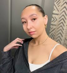 GROTTO skin and lash lounge ®