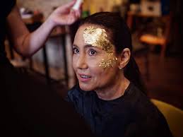 Jun 21, 2021 · «αισθάνομαι ευγνώμων στο θεό γιατί μου χάρισε απλόχερα χαρές και συγκινήσεις», λέει η ηρώ μουκίου. Makigiaz Gia Thn Hrw Moykioy Me Xryso 24 Karatiwn Instyle Gr