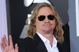 Michael Douglas announced Val Kilmer has cancer: 'Things don't look too  good for him'