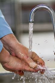 Start with the basics the initial reaction when dealing with a technology faucet is to focus on the technology portion. Troubleshooting A Touchless Faucet Dengarden