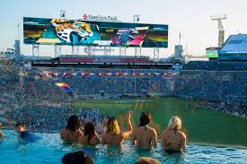 Tiaa bank field is an american football stadium located in jacksonville, florida, that primarily serves as the home facility of the jacksonville jaguars of the national football league (nfl). Jacksonville S Fantasy Football Stadium Jacksonville Wheretraveler