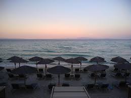 The hotel provides exquisitely furnished rooms befitting every comfort & luxury. Phyllis Maisonettes Kallithea Chalkidiki Zum Angebot Gastebewertungen