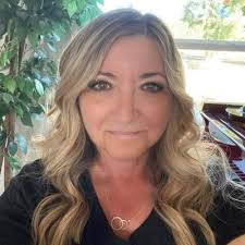 Jackie Edinger (@jackie_edinger)