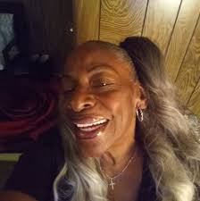 Who remember the game of tose across? A game of tic tac toe. With sand bags?