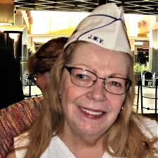 Tamara Michaels's Instagram, Twitter & Facebook