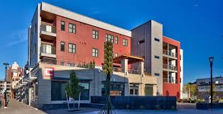 Featuring 2,244 sqft of living space, the 1st floor unit boasts of 2 beds/1.5 baths, living room, formal dining room, spacious two 1 bdrm apartments on 2nd floor add to income. Charlotte Square At The East End Www Homeleasing Net