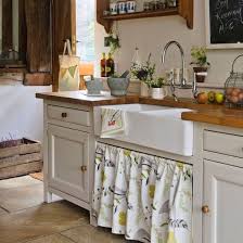 Browse photos of french country kitchen designs. Country Kitchen Decorating Ideas For Summer Small Country Kitchens Country Kitchen Rustic Kitchen