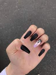 Matte and marble effect work correctly. 40 Black Acrylic Nails