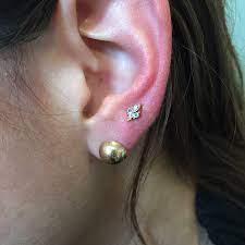 Ear Lobe Piercing 50 Ideas Pain Level Healing Time Cost Experience Piercee
