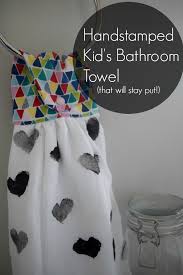 In nearly all kitchens, hand towels are an indispensable item, used for everything from drying hands and dishes to wiping up emergency spills. Diy Hanging Towels Hand Stamped Towels Once Upon A Sewing Machine