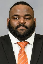 Tyrone Richard's Instagram, Twitter & Facebook