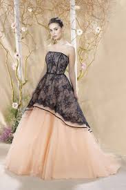 Check spelling or type a new query. Schwarze Brautkleider Braut Tempel