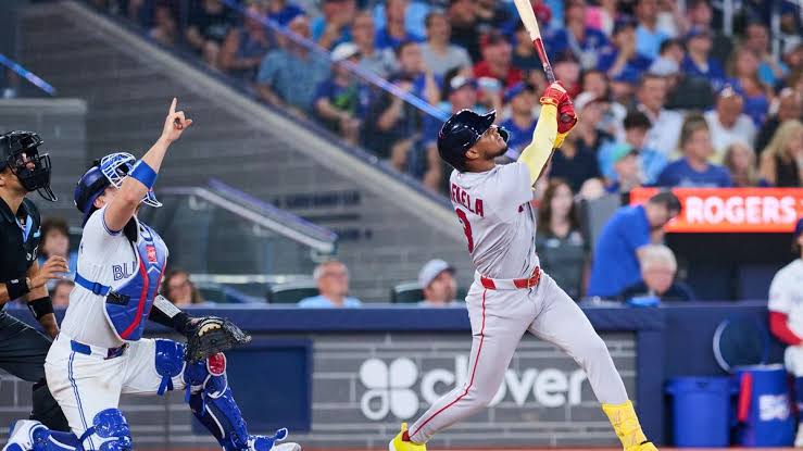 Red Sox score bizarre run on sacrifice fly without tagging up from 3rd base  :: WRAL.com