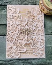 Kami sediakan untuk anda idea idea design kad kahwin yang sangat kreatif dan menarik untuk inspirasi bagi anda yang bakal naik ke jinjang pelamin! Twt Kahwin On Twitter 7 Seri Sireh Kad Kahwin Pasangan Pasangan Berjiwa Klasik Pasti Terpikat Dengan Kad Kad Yang Terdapat Di Seri Sireh Kad Kahwin Https T Co 36lpecdp52