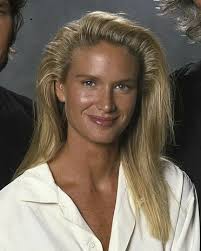 Happy 66th birthday to American film and television actress Kelly Ann Lynch  (born January 31, 1959) . She had her breakthrough role in the 1988 film  Cocktail, before playing a romantic lead