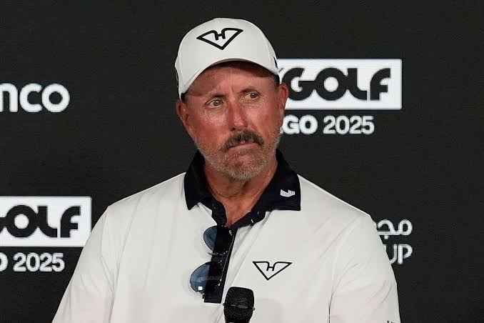 Phil Mickelson Will Miss 2 LIV Golf Events Due to 'Family Health Matter'