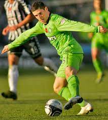 They now lie second in group g on four points, two adrift of leaders barcelona. Gary Hooper Wikipedia