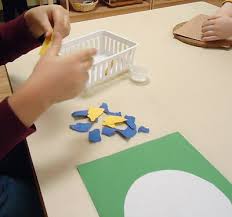 Paper Tearing Esp How To Set Up And How To Do It Step By Step Montessori Art Montessori Activities Lesson Plans For Toddlers