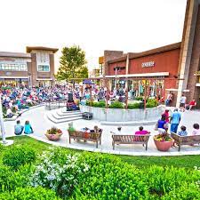 Follow these tips to make the most out of your outlet mall shopping experience. The Promenade Bolingbrook Shopping Mall In Bolingbrook