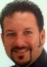 Charles Schmock's Instagram, Twitter & Facebook