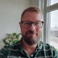 Dan Clausen's Instagram, Twitter & Facebook