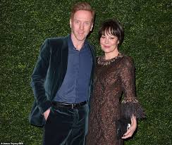 Helen mccrory, known for playing polly gray in peaky blinders and narcissa malfoy in the harry potter films, has died from cancer at 52. 33jwa Vswvcnsm