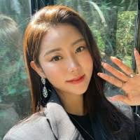 40+ "Benavides-vazquez" profiles