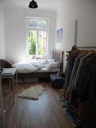 Wg Zimmer In Heidelberg Einrichtung Kleiderstange Wg Zimmer Zimmer Ideen Schlafzimmer Zimmer