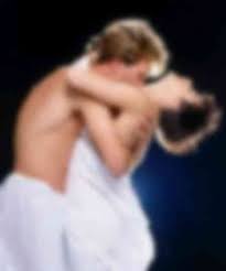 Anfang 2008 wurde bei dem schauspieler aus texas bauchspeicheldrüsenkrebs diagnostiziert, an welchem er im september 2009 im alter von 57 jahren verstarb. Patrick Swayze Und Demi Moore In Dem Film Ghost Nachricht Von Sam Bild Kaufen Verkaufen