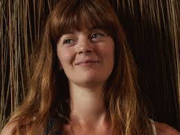 Ellen Bacon's Instagram, Twitter & Facebook