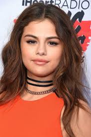 This post consists of thusme easy ways that to induce medium hairstyles for fine hair so your skinny hair can seem thicker and you'll be able to with. Best Hairstyles For Your Age Short Hairstyles Medium Length Hairstyles Long Hairstyles