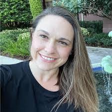 Vicki Pointer's Instagram, Twitter & Facebook