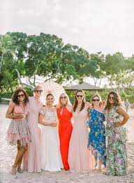 A Tropical Wedding In Hawaii With A Surprise Family Only Elopement Hawaii Wedding Tropical Wedding Wedding Guest Style