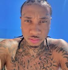 Tyga has an extensive tattoo collection, which decorates his arms, legs and of course, neck. Tyga Girlfriends List Dating History Gbf