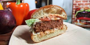 Just like meat, you should keep the beyond burger at refrigerated temperature until you cook it on the stovetop. What Is In A Beyond Meat Burger