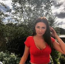 Ocellaris) clownfish were the first popular saltwater aquarium species to be aquacultured. Eastenders Babe Milly Zero Wows In Sizzling Snaps Ahead Of Dotty Cotton Return Daily Star