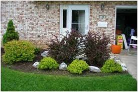 Here are front yard ideas for you. Small Front Yard Landscaping Ideas Townhouse Small Front Yard Landscaping Ideas Minim Front Yard Landscaping Front Landscaping Small Front Yard Landscaping
