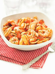 Pates Aux Tomates Et Aux Crevettes Ricardo Recipe Recipes Pasta How To Cook Pasta