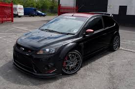 Black Ford Focus Rs Mk2 With Red Elements Ford Focus Sedan Ford Focus Ford Focus Rs