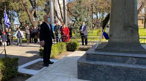 Για την εξυγίανσή τους, ζητά ο βουλευτής ιωαννίνων. Kata8esh Stefanwn Sta Mnhmeia Twn Hrwwn Ston Dhmo Delta H Dytikh Fwnh