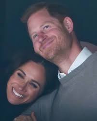 Prince Harry and Meghan Markle at the Canucks game