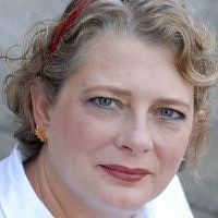 Lacey Queen's Instagram, Twitter & Facebook