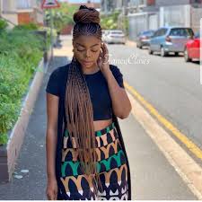 But let this cute style run through the length of. Coupes De Cheveux Look Book Sur Instagram Beautyshot Feedinbraids Feedin Braids In 2021 African Braids Styles African Hair Braiding Styles Braided Hairstyles