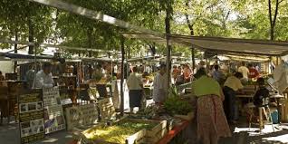 Vous recherchez des vols pas chers pour paris? Les Meilleurs Marches De Paris Paris Zigzag Insolite Secret
