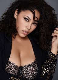 GO RED FOR WOMEN FASHION SHOW: SWIMSUIT EDITION — Miami Curves Week +