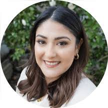 Hope Padilla's Instagram, Twitter & Facebook